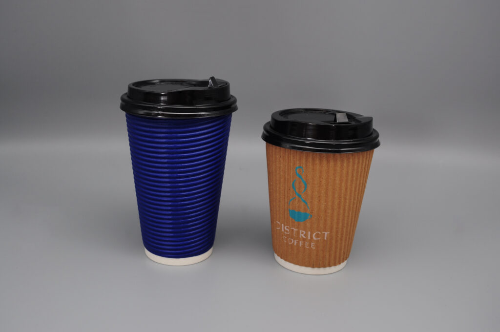Ripple wall paper cups for hot beverages